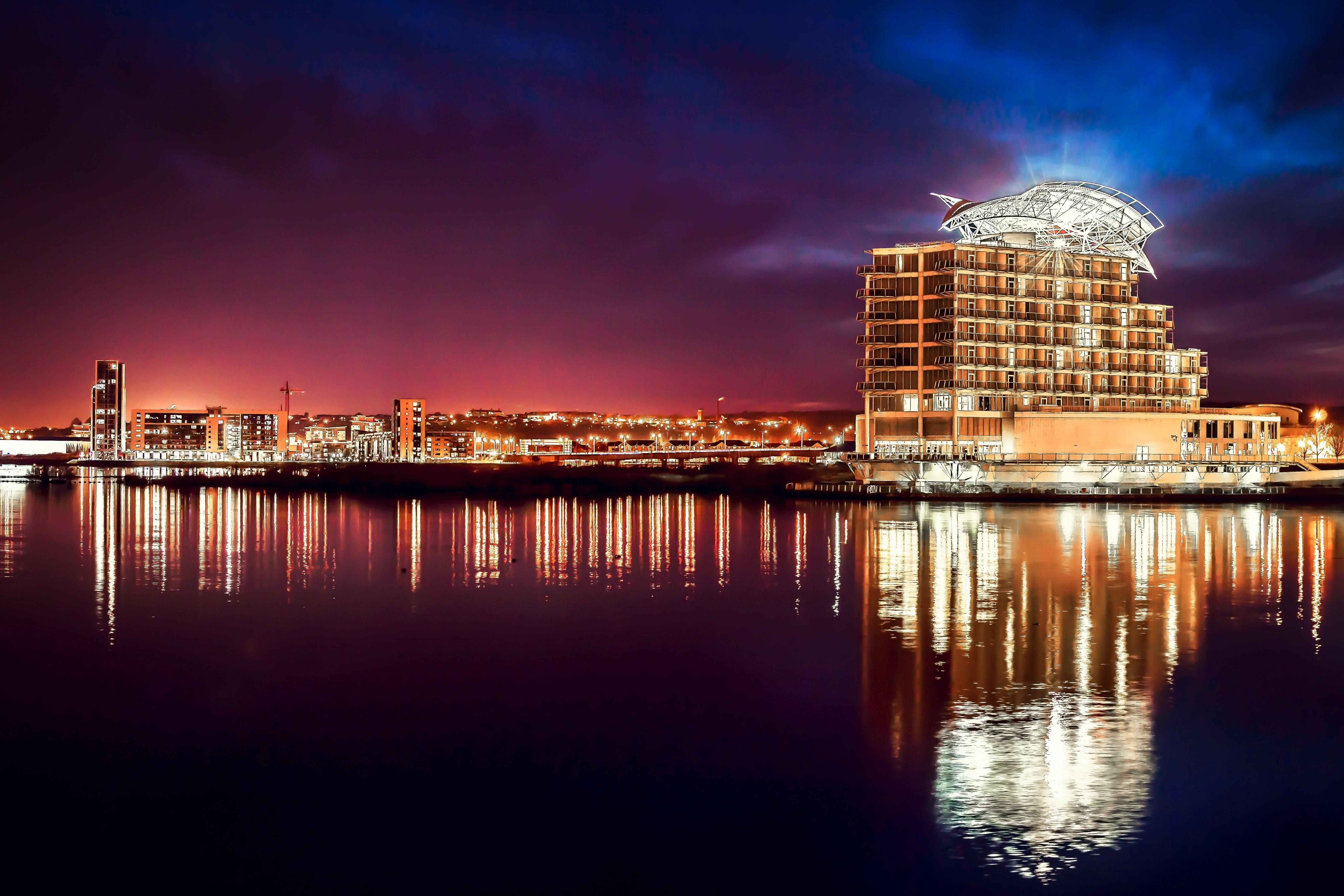 Voco St. David's By Ihg 5* Cardiff