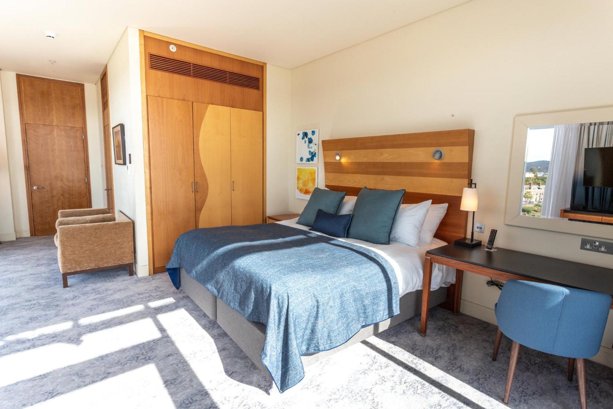 Voco St. David's By Ihg Hotel