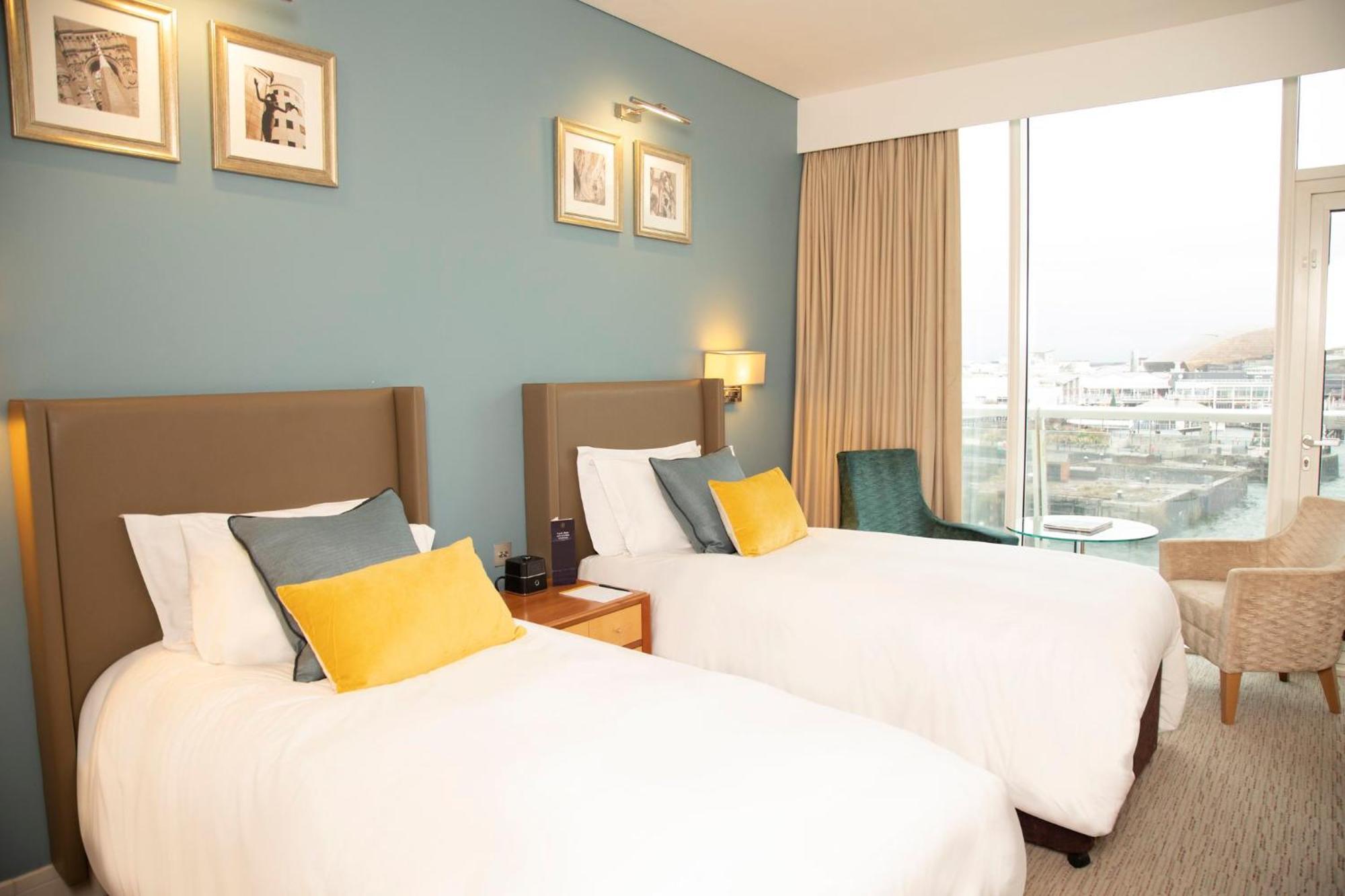 Voco St. David's By Ihg 5* Cardiff